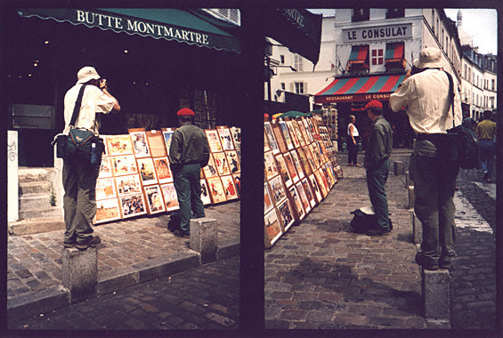 Two american brothers on holiday in Paris